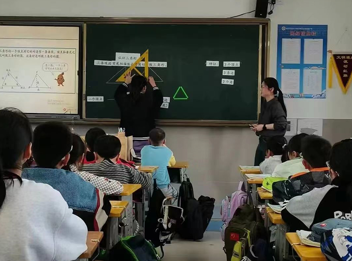 00a5d08e2fc446d286cce2b896da27ba.png