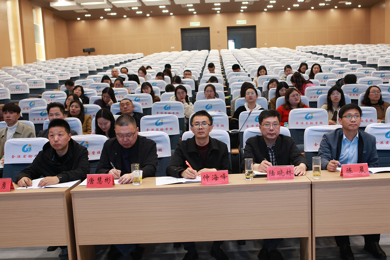 海安市小学数学“课堂即时诊断”教学研究即唐慧彬、张勇名师工作室联合活动在金港实验小学举行